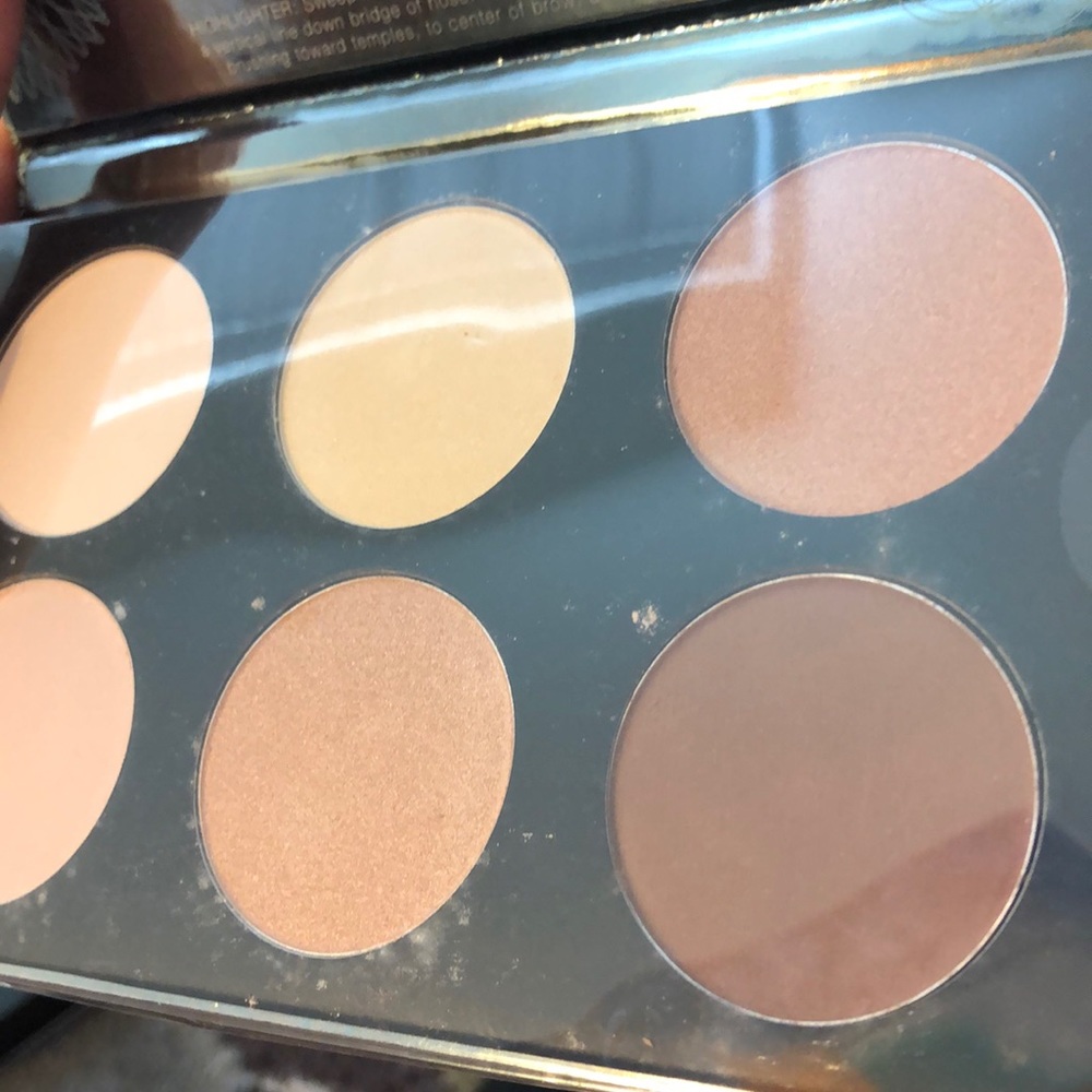 Bronzer + highlights - Picture 2 of 3